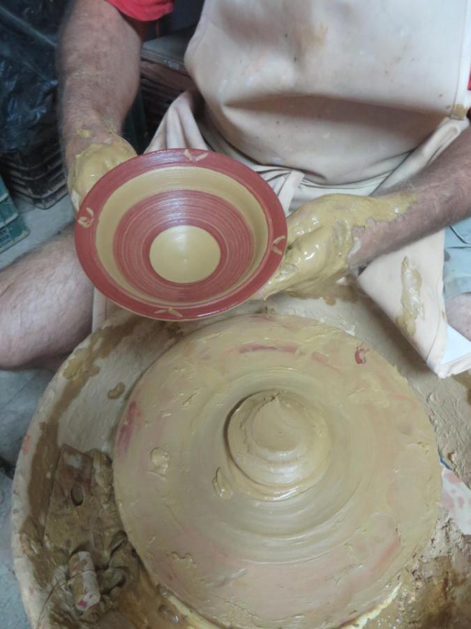 Casa Proyecto Pepe Bravo - Arte De Manos Y Corazon Panzió Alozaina Kültér fotó